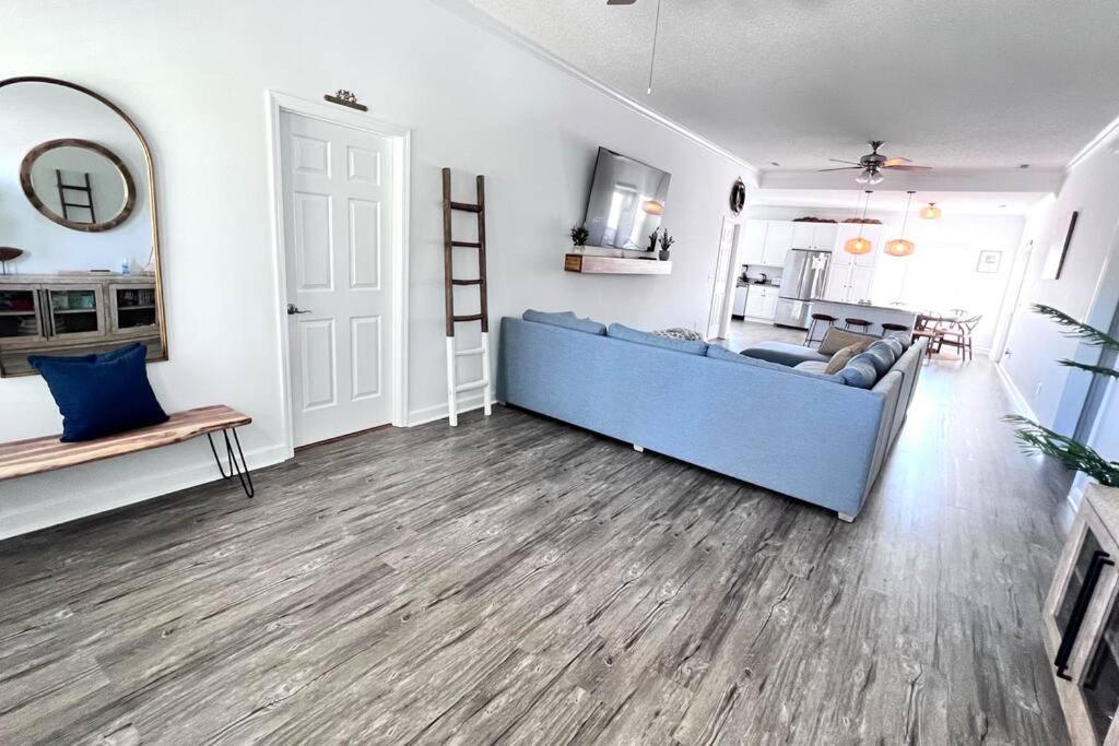 Walk To The Beach-Sleeps 10 And Golfcart Myrtle Beach Esterno foto