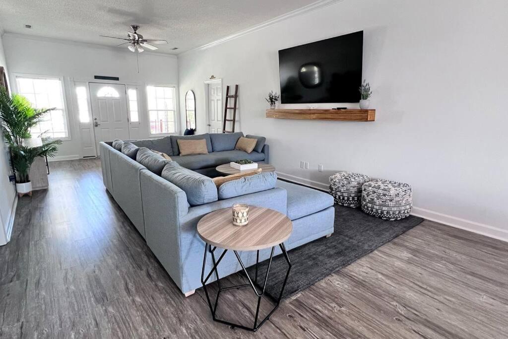 Walk To The Beach-Sleeps 10 And Golfcart Myrtle Beach Esterno foto
